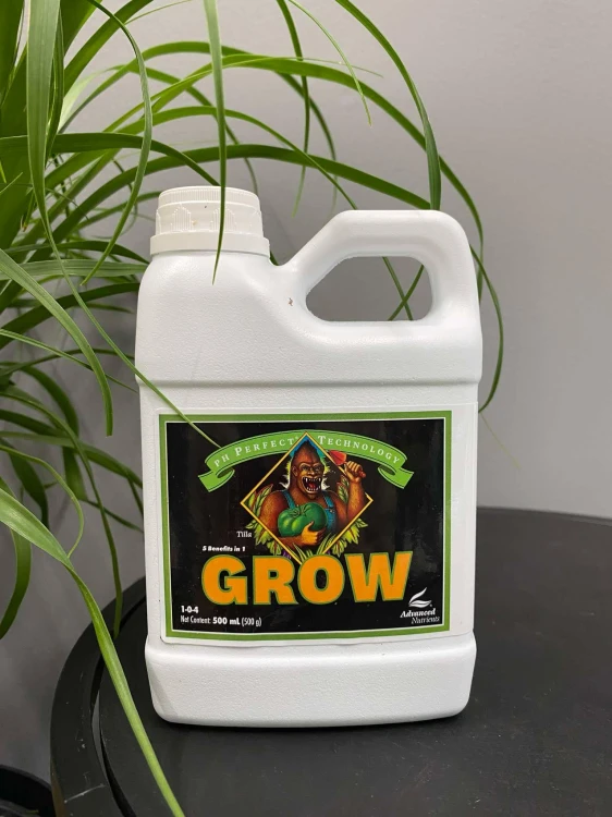 Advanced-Nutrients-GROW